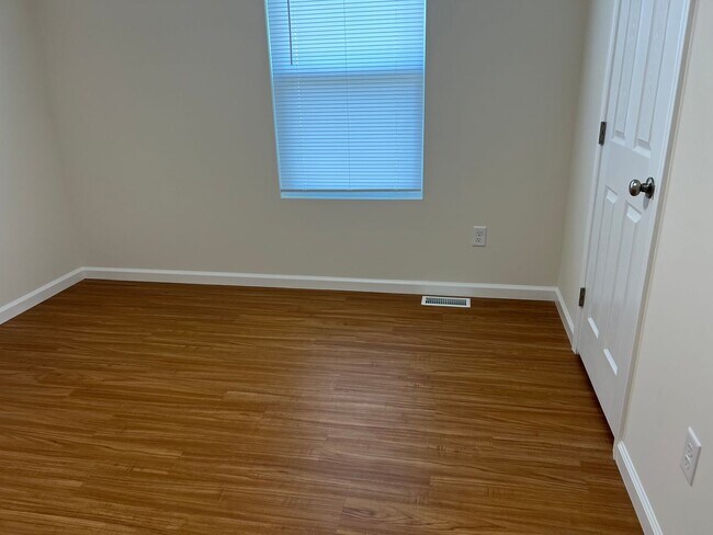 Building Photo - Brand new home 4 Bedrooms 2 baths