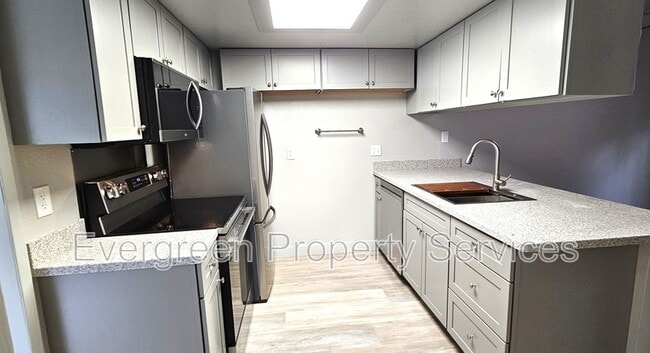 Building Photo - 5787 Haskell Ave