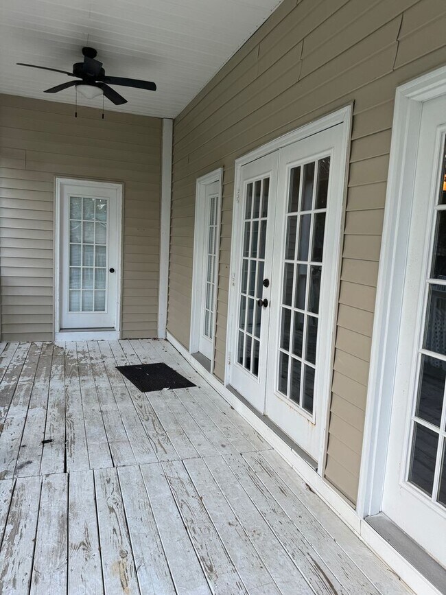 Building Photo - Charming 2 Bedroom Home for Lease in Denha...