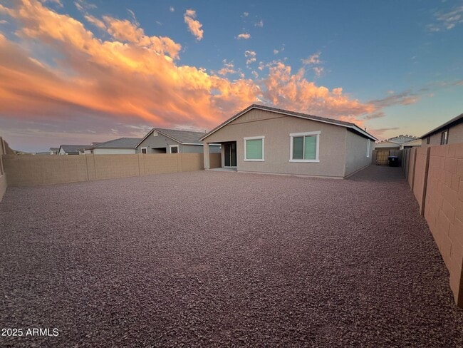 Building Photo - 7700 W Saddlehorn Rd