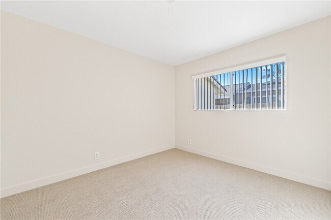 Building Photo - 6431 Brown Cir