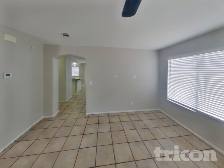 Building Photo - 2881 Deep Creek Ln