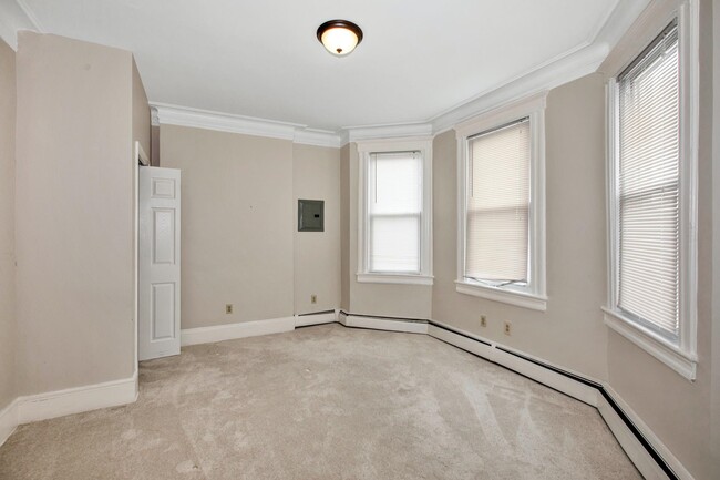 Building Photo - 3361 John F. Kennedy Blvd