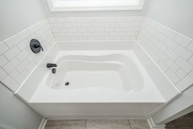 Building Photo - 5270 Copse Dr