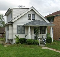 Building Photo - Nice 3-Bedroom Single Family Home Availabl...
