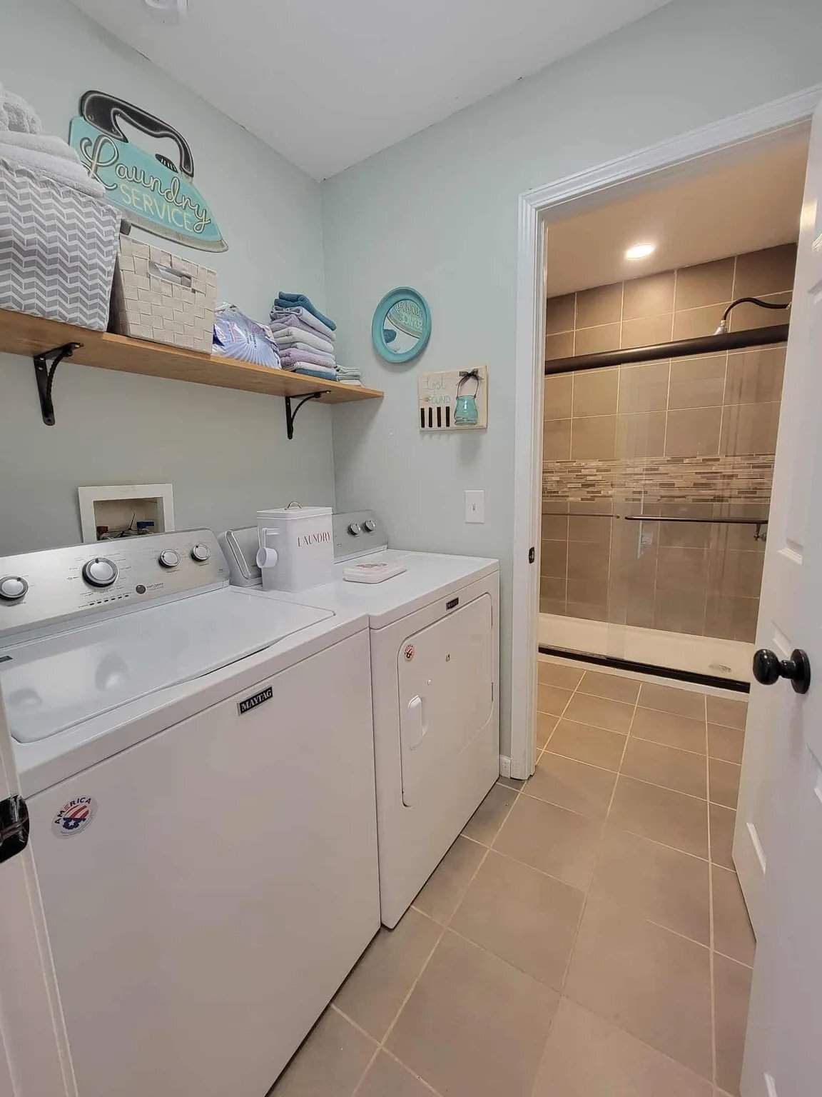 Building Photo - 1764 Bouton Dr