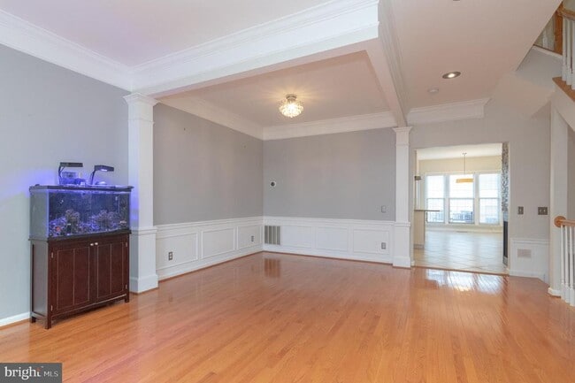 Building Photo - 6313 Burgundy Leaf Ln