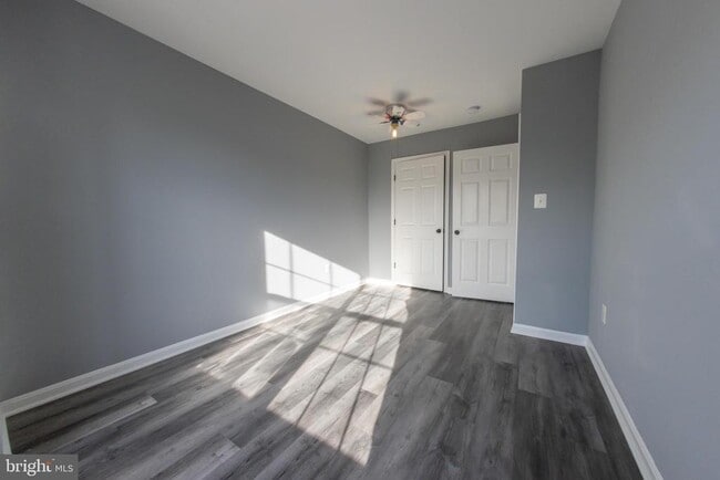 Building Photo - 7685 Duneiden Ln