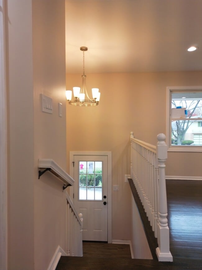 Building Photo - 1338 Jill Terrace