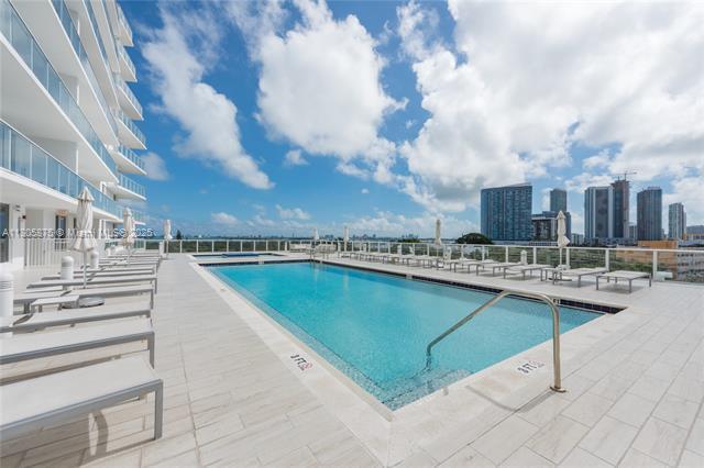 Building Photo - 4250 Biscayne Blvd