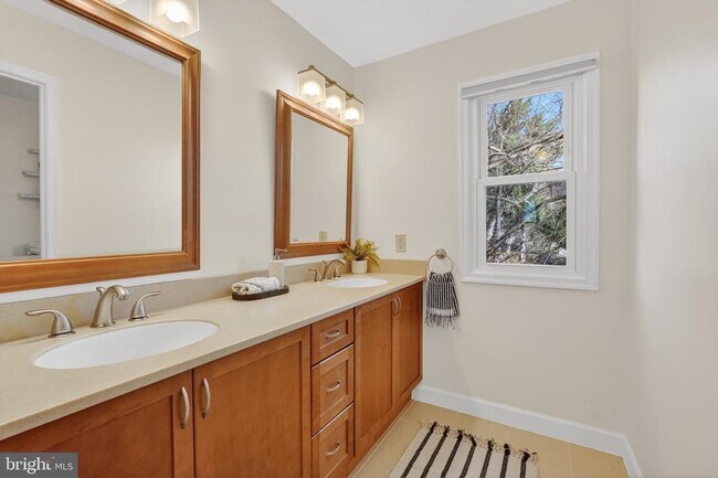 Building Photo - 1905 47th St NW