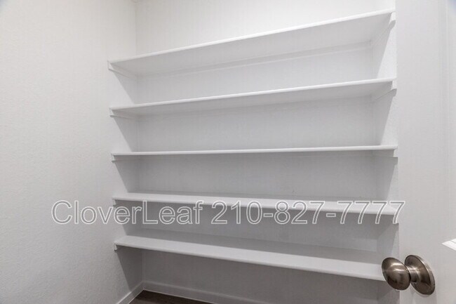 Building Photo - 3626 Amber Glade