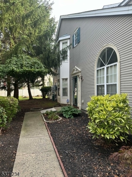 Building Photo - 40 Sapphire Ln