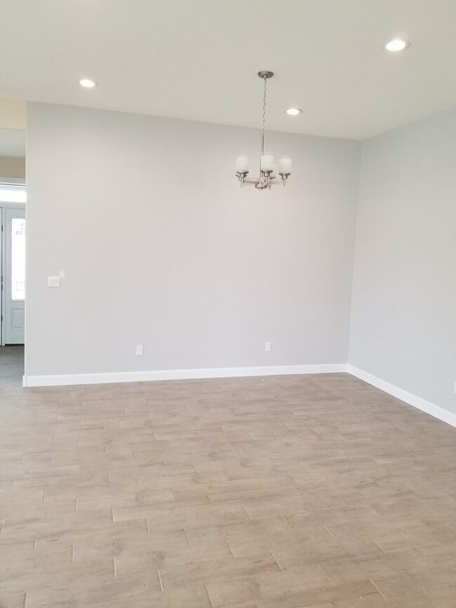 Building Photo - Occupied, do not disturb tenants. West Valley 3 bedroom 2.5 bath plus an office,  custom built re...