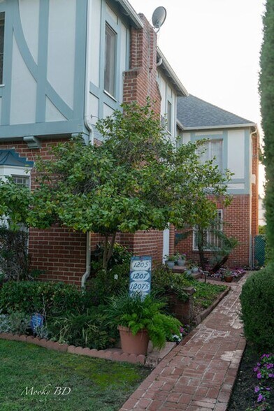 Building Photo - 1207 S Orlando Ave