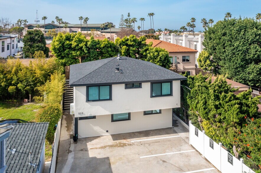 Building Photo - 321 N Gertruda Ave