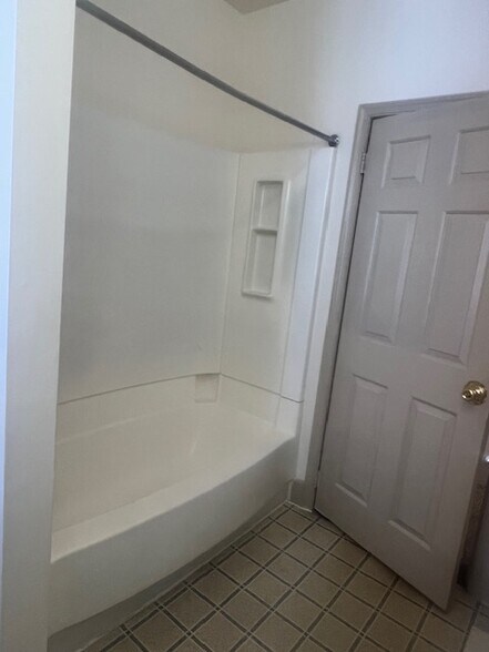 Bathroom - 113 E Franklin St
