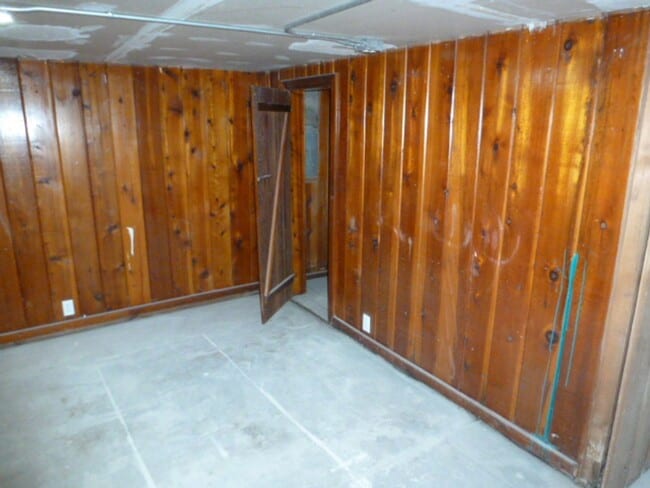 Building Photo - Historic Building in West Reno for Sale or Rent