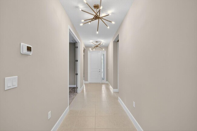 Building Photo - 12522 SW Emerald Estuary Ter
