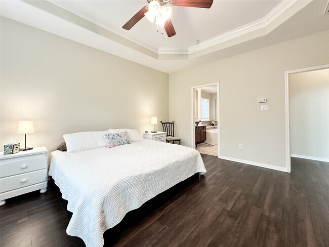 Building Photo - 6118 Coastal Grove Ln