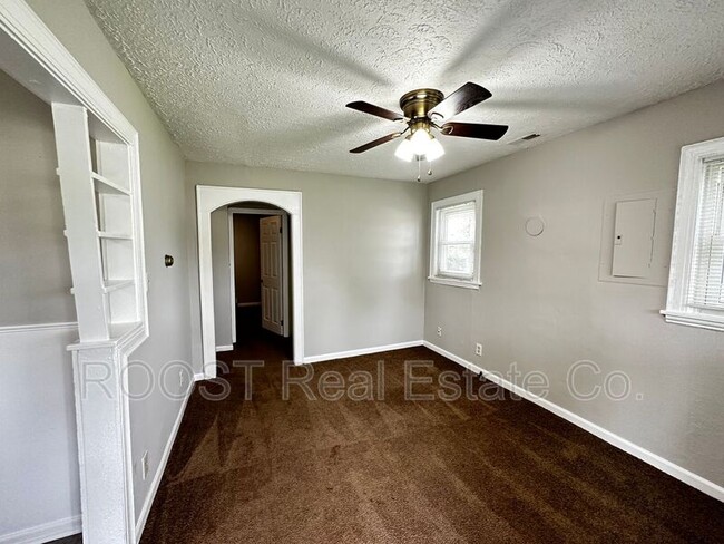 Building Photo - 1195 Faber Ave
