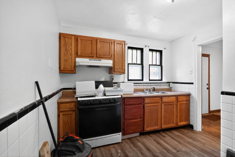 Building Photo - 2525 Tyrell Dr