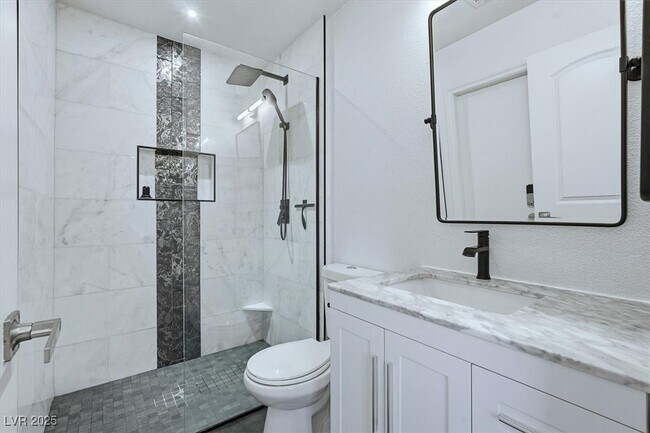 Building Photo - 6353 Whippoorwill Way