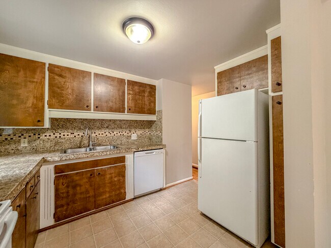 Building Photo - 5414 Firwood Dr