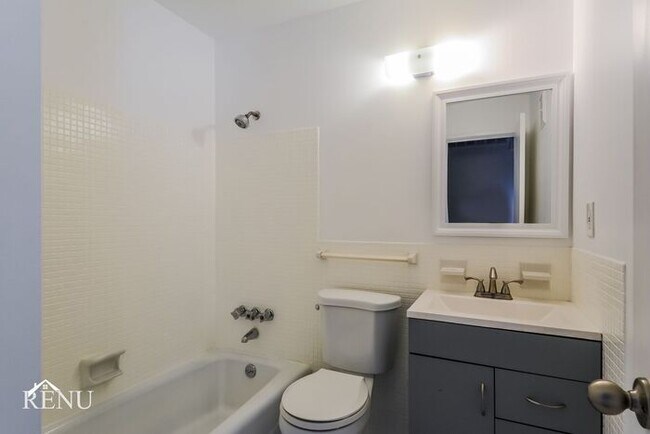 Building Photo - 4243 Ashwick Terrace