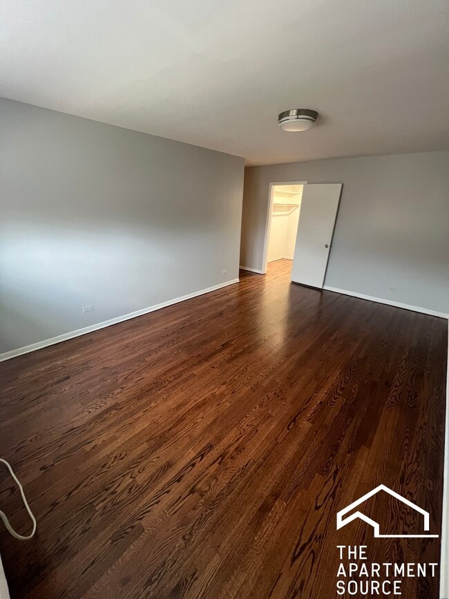 Building Photo - 8644 Skokie Blvd