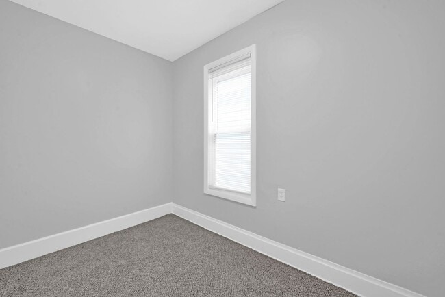 Building Photo - 342-344 East Morrill Avenue