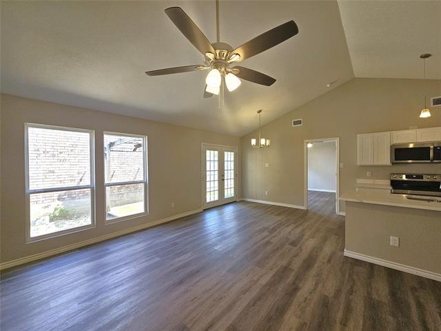 Building Photo - 2208 Teakwood Ct
