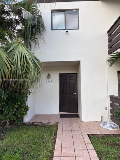 Primary Photo - 8265 NW 7th St
