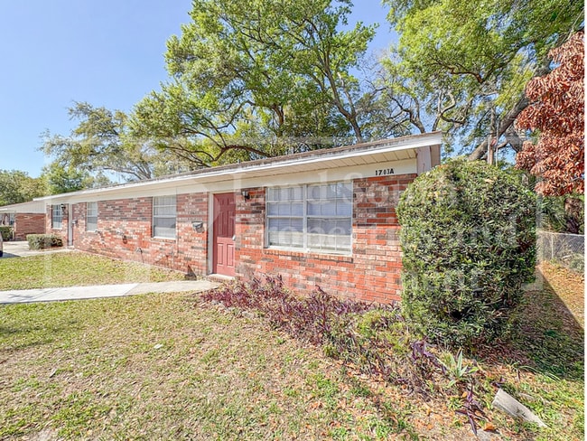 Building Photo - 1703 King Ave