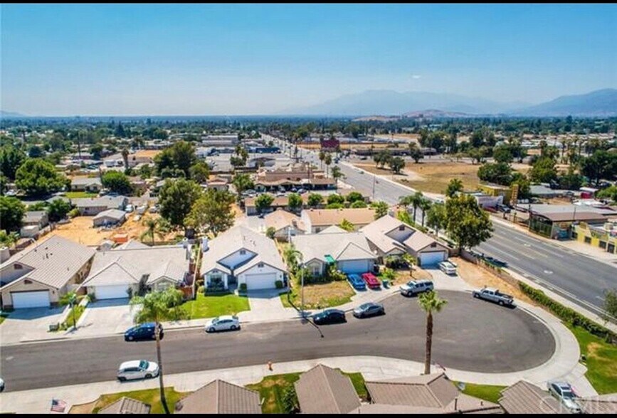 Building Photo - 7338 Marshall Ct