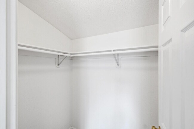 Building Photo - 4404 W Jeana Ct