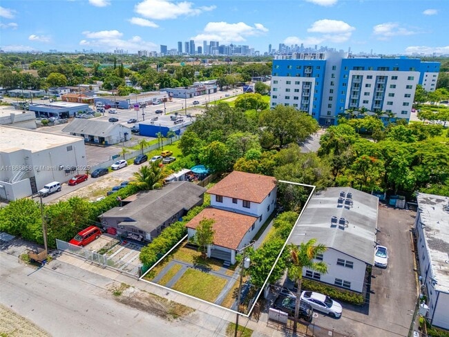 Building Photo - 742 NW 70th St