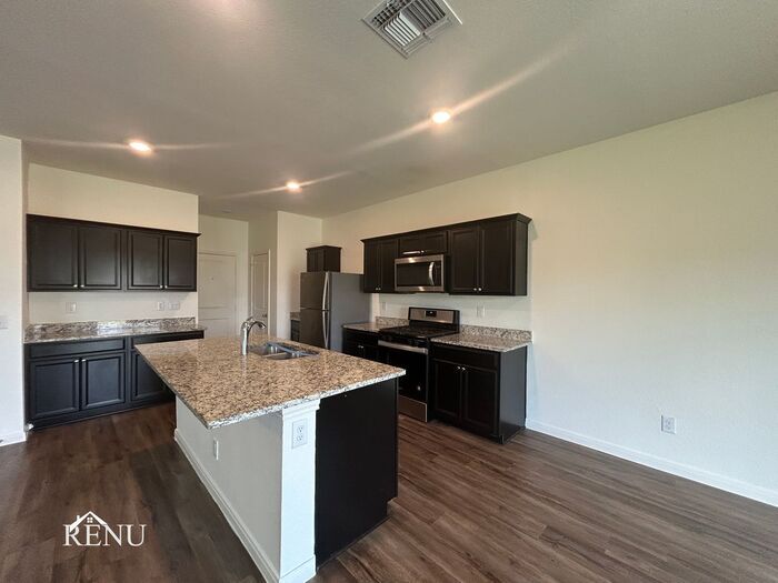 Building Photo - 5135 Firefly Hls