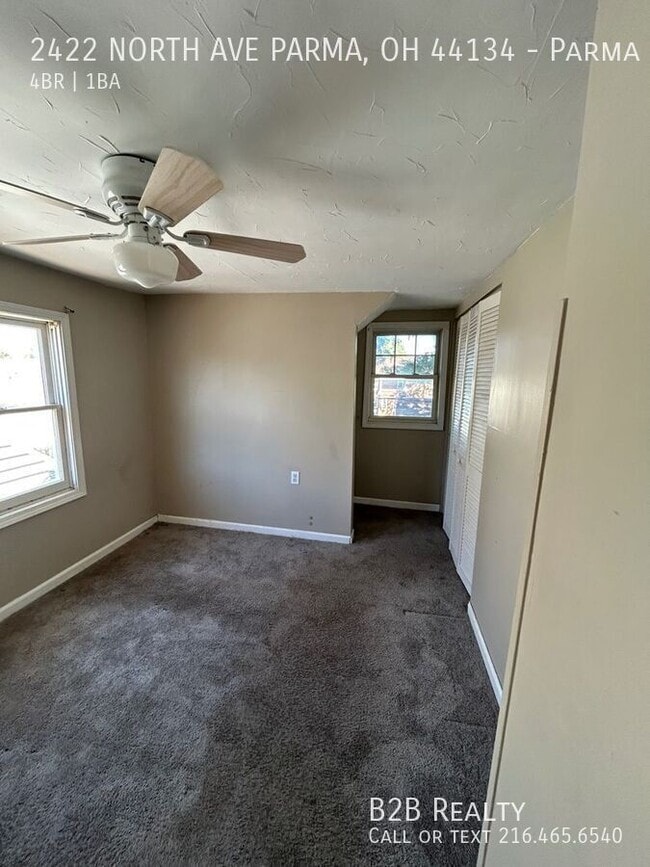 Building Photo - 2422 North Ave