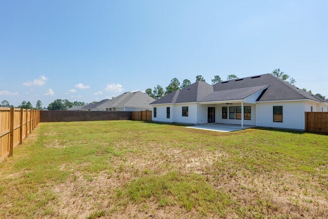 Building Photo - Beautiful Home in Lake Park Georgia!