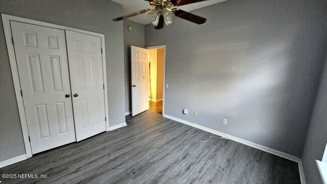 Building Photo - 709 Muskogee Ln