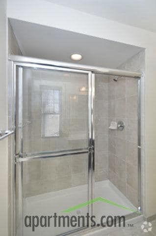 Bathroom - METRO WOODBRIDGE, LLC
