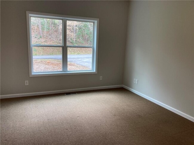 Building Photo - 273 Housley Dr