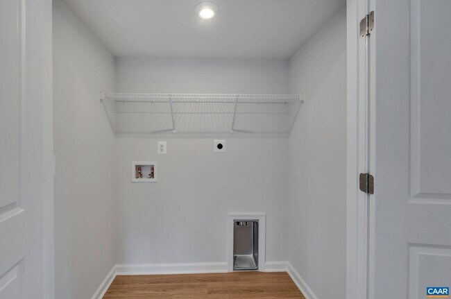 Building Photo - 6053 McComb St