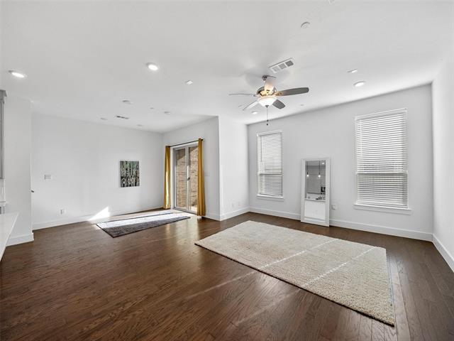 Building Photo - 1059 Maverick Dr