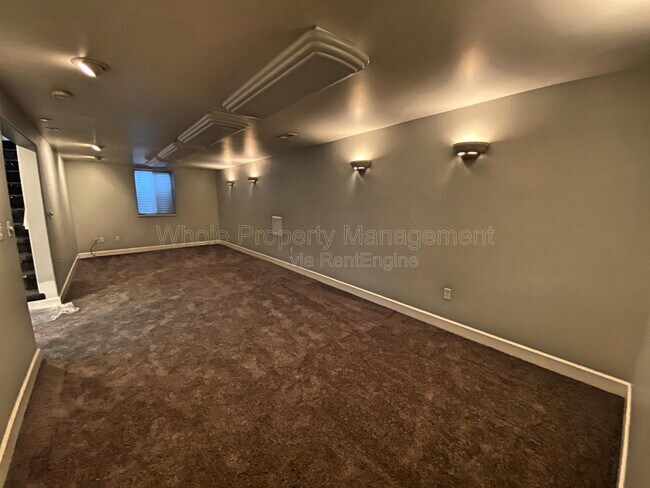 Building Photo - 10640 W 62nd Pl