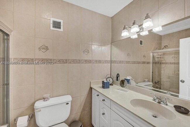 Building Photo - 3725 S Ocean Dr
