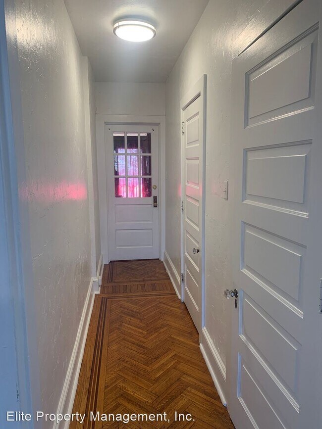 Building Photo - 2 br, 1 bath House - 925 Linden Ave Apt 1