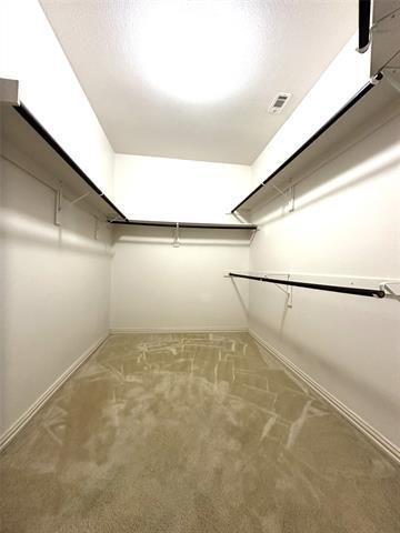 Building Photo - 3002 Admiral Dr