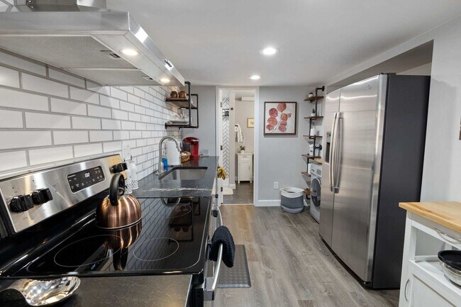 Building Photo - 7178 W 38th Ave